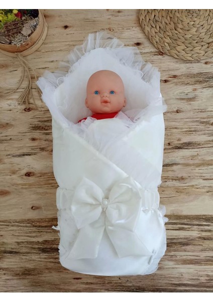 Yenidoğan Izmir Incisi Tül Işlemeli Pamuklu Fiyonklu Kundaklı Lüks 3lü Alt Açma Seti Ekru indirimleri