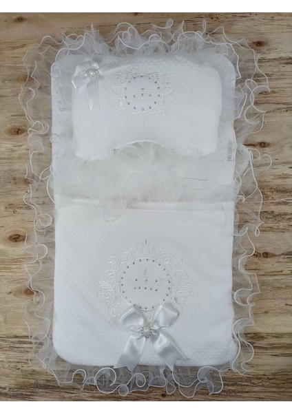 Yenidoğan Bal Peteği Taç Nakışlı Kundaklı Trilüks 3lü Alt Açma Seti Ekru fiyatları