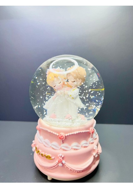 Orta Boy Işıklı ve Müzikli Kar Küresi - Hello Kitty My Melody Kuromi modelleri