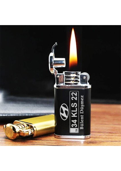 Kişiye Özel Isimli Siyah Tasarım Araç Araba Logo ve Plaka Baskılı Metal Çakmak