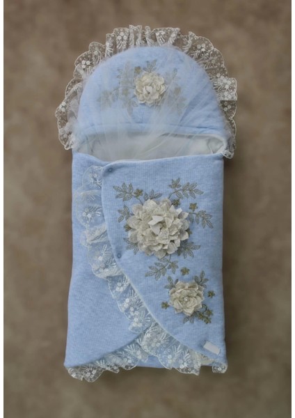 Yenidoğan Üç Gül Bahçesi Erkek Kundak Bebek Battaniyesi Mavi
