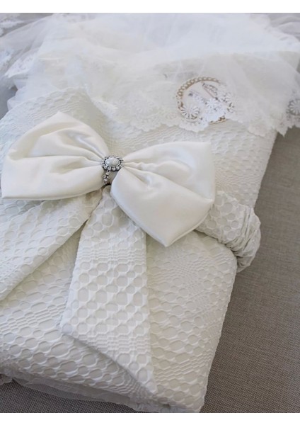 Yenidoğan Erguvan Kenar Fistolu Kundak Bebek Battaniyesi Ekru modelleri