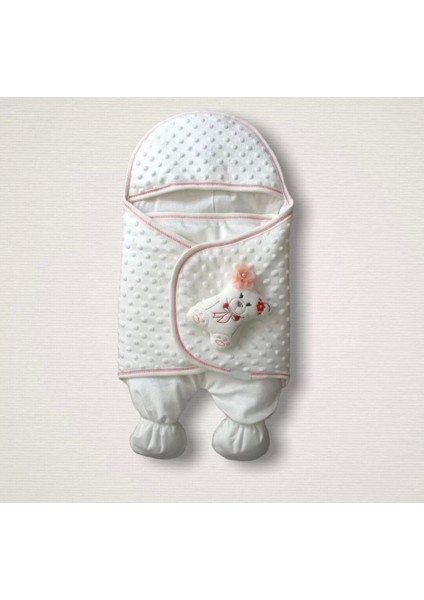 Yenidoğan Oyuncaklı Topçikli Kız Erkek Bebek Ayaklı Kundak Bebek Battaniyesi Ekru