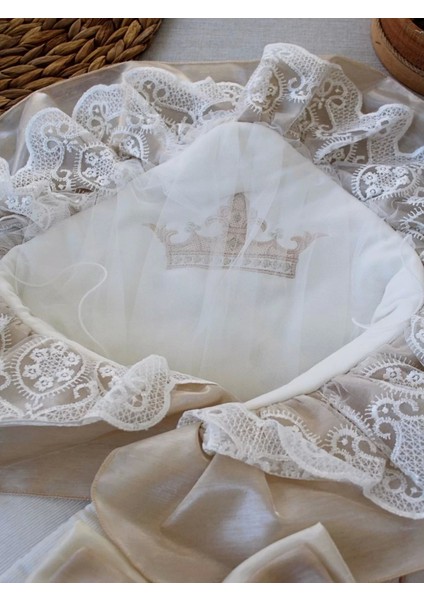 Yenidoğan Nil Taç Nakışlı Kumru Kundak Bebek Battaniyesi Sütlü Kahve modelleri