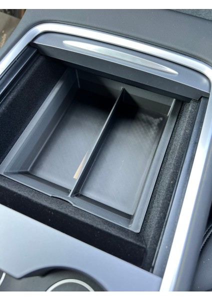 Iki Bölmeli Tesla Model Y Orta Konsol Düzenleyici Raf Çekmece