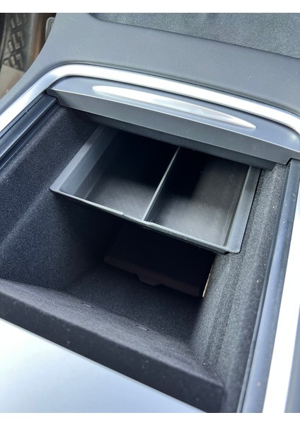 Iki Bölmeli Tesla Model Y Orta Konsol Düzenleyici Raf Çekmece fiyatları