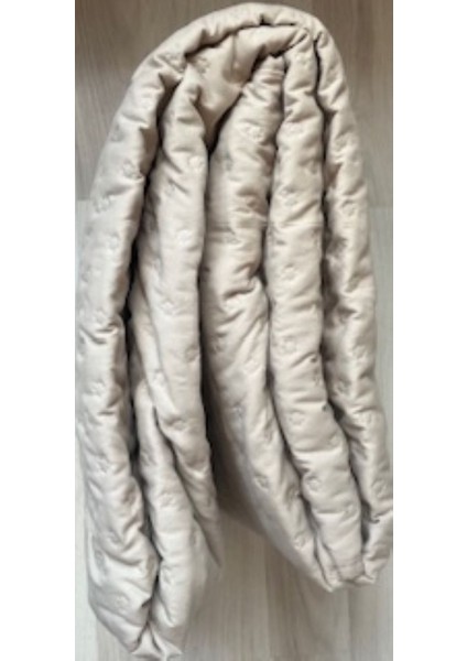 Düz Boya Lazer Kapitoneli Çok Amaçlı Pike Battal Boy 230 x 250 cm Yatak Örtüsü