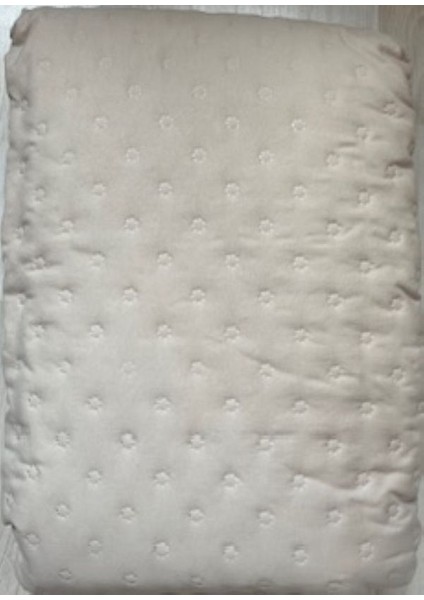 Düz Boya Lazer Kapitoneli Çok Amaçlı Pike Battal Boy 230 x 250 cm Yatak Örtüsü fiyatları