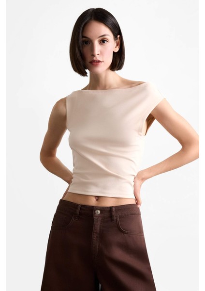 Kayık Yaka Crop Basic Düz Kolsuz Bluz F7489AX25SM