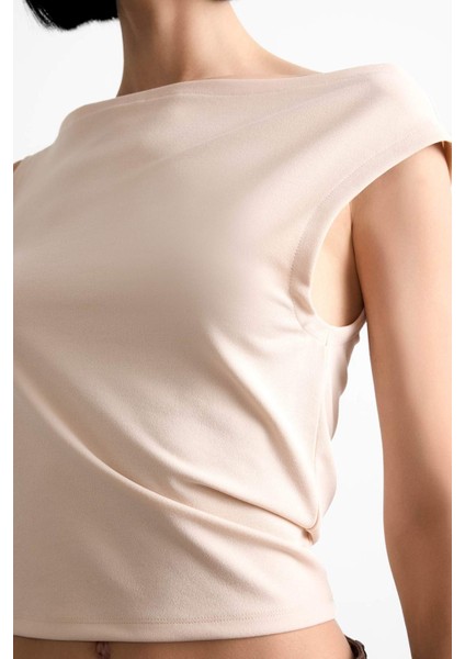 Kayık Yaka Crop Basic Düz Kolsuz Bluz F7489AX25SM