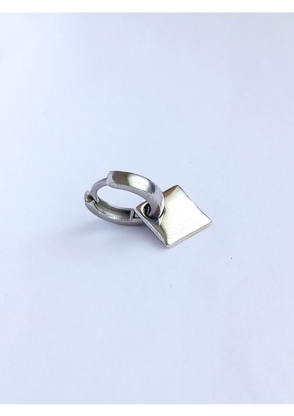 925 AYAR GÜMÜŞ ZİRKON TAŞLI TREND ERKEK KARE SALLANTILI HALKA TEK KÜPE YILBAŞI YENİ YIL HEDİYE fiyatları