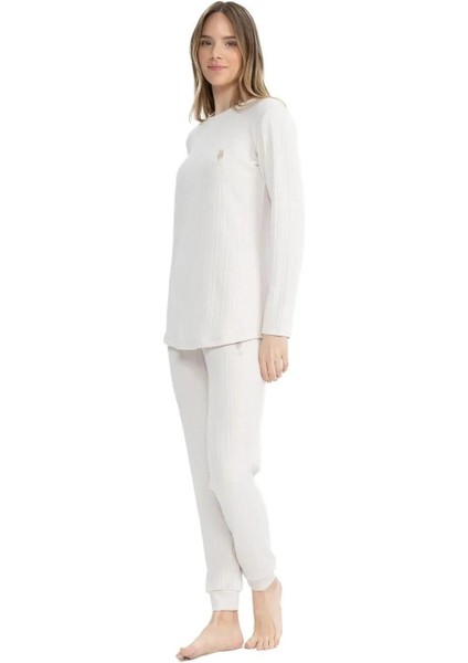 Kadın Bej Yuvarlak Yaka Pijama Takımı fiyatları