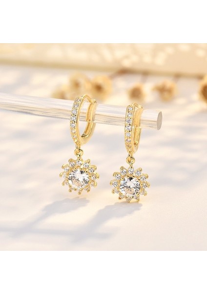 Kadınlar Için 925 Ayar Gümüş Iğne Ayçiçeği Küpeleri Moissanite Altın Kaplama Zirkonyum Kulak Tokalarıyla Süslenmiştir (Yurt Dışından)