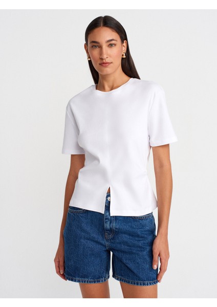 31874 Yırtmaç Detaylı T-Shirt-Beyaz
