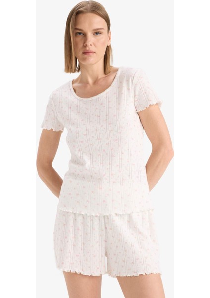 Regular Fit Pijama Takımı Kısa Kollu pijama Üstü Esnek Belli Şort Pijama Altı-Fall in Love E4335AX25SP