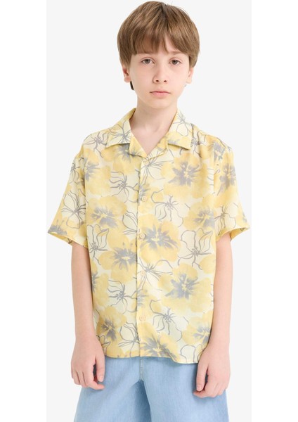 Erkek Çocuk Oversize Geniş Kalıp Polo Yaka Desenli Viskon Kısa Kollu Gömlek F5671A825HS fırsatları