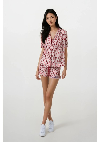 Kadın Ekru Cherry Desenli Bebe Yaka Kısa Kol Şort Pijama Takımı