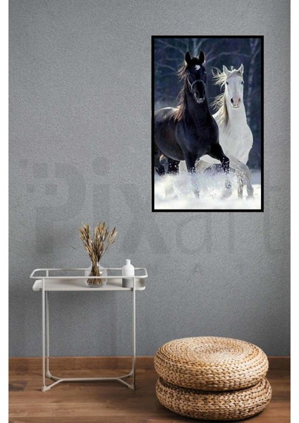 Karlarda Koşan Iki At Pixart Sanat Elmas Mozik Tablo Daimond Türkiye 43*66 modelleri