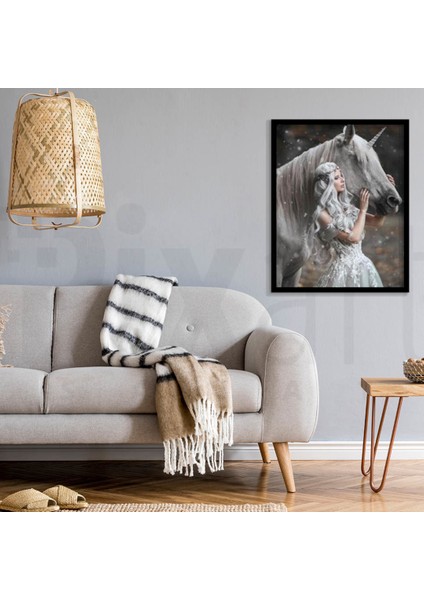 Beyaz Saçlı Kız ve At Pixart Sanat Elmas Mozaik Tablo Diamond Türkiye 42*53 fiyatları