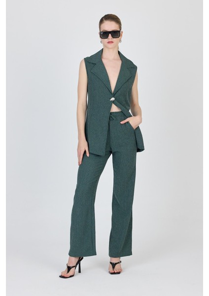 Yeşil Kolsuz Yelek ve Bol Paça Pantolon Takımı 1490 fiyatları