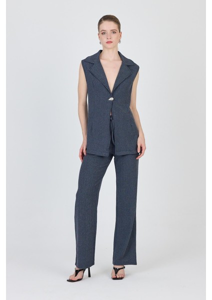 Mavi Kolsuz Yelek ve Bol Paça Pantolon Takımı 1490 fiyatları