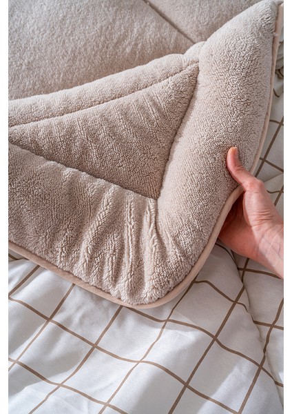 Bej Kareli Çift Kişilik Çift Taraflı Lüx Wellsoft Yorgan Seti 195x215 cm fırsatları