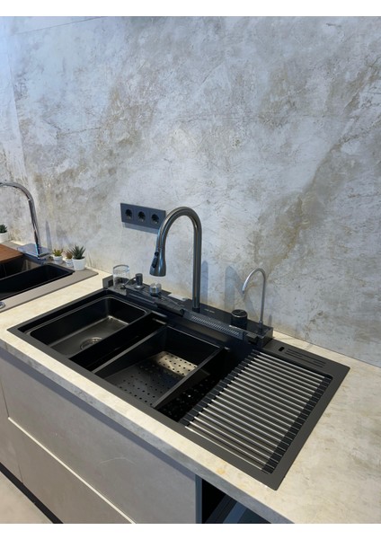 Marinax 100X50 Ultra Teknolojik Eviye Seti Sol Damlalıklı
