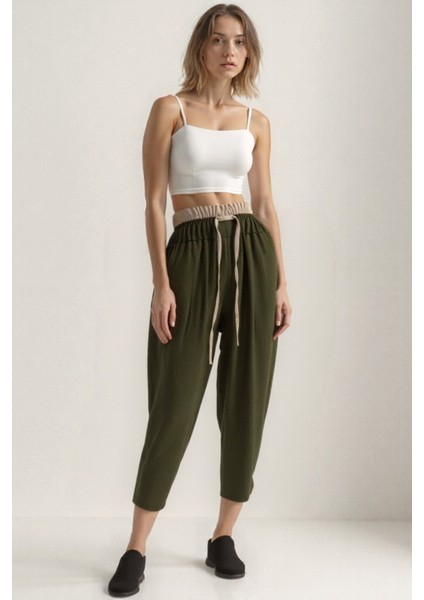 Bel Kısmı Çift Renkli Pantolon