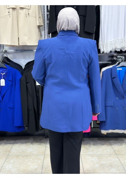 Dört Düğmeli Blazer Ceket fiyatları