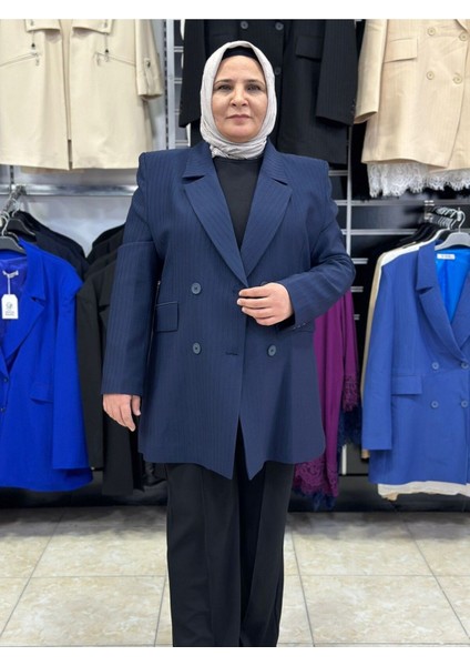 Dört Düğmeli Blazer Ceket fiyatları