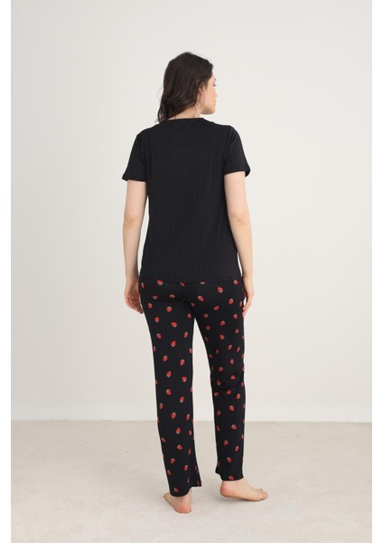 Kadın Çiçek Desenli Bisiklet Yaka Pijama Takım | Siyah 80601-1273