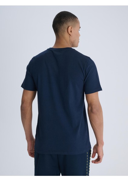 Erkek Trıbun Nakış Logolu Tshırt indirimleri