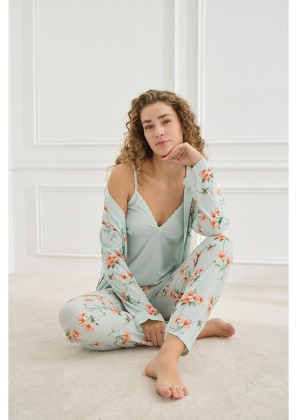 Kadın Çiçek Desenli Ip Askılı Sabahlıklı 3'lü Pijama Takım | Mint 30201-948