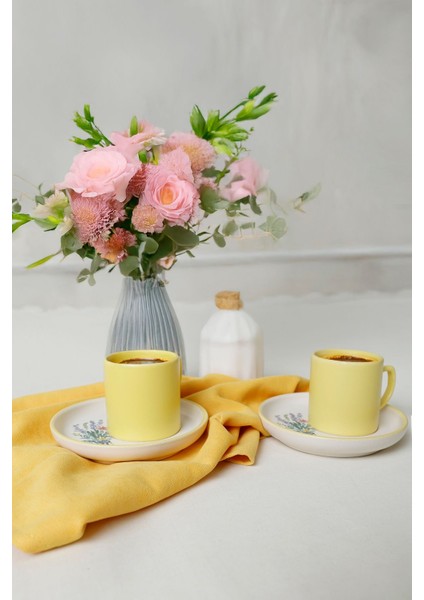 Elegant Blossoms Sarı Kahve Takımı 4 Parça 2 Kişilik 21790 indirimleri