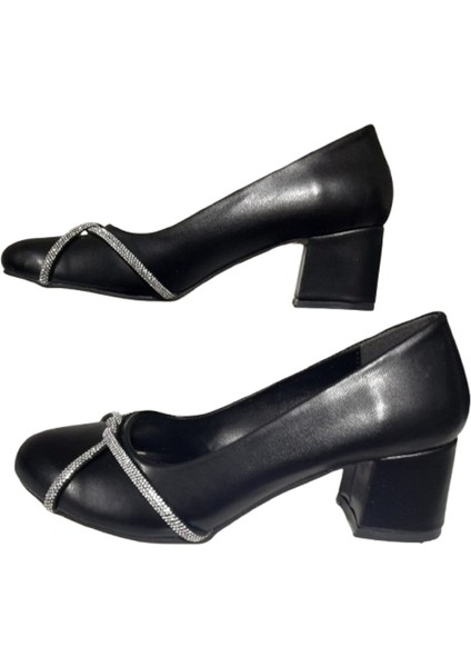 Kadın Büyük Beden Taşlı Siyah Şık Klasik Topuklu Ayakkabı fırsatları