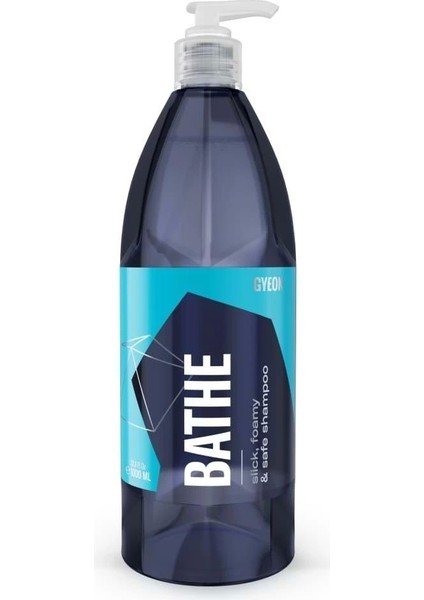 Q²m Bathe Ph Nötr Cilalı Oto Şampuanı 1000 ml