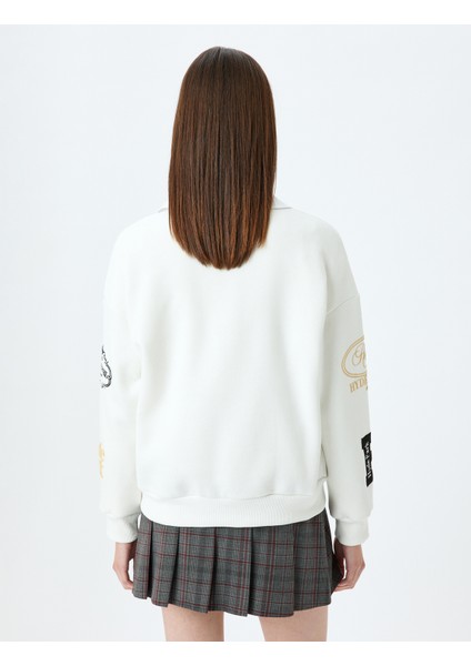 Yeni Sezon Polo Yaka Düğmeli Oversize Kolej Nakışlı Şardonlu Sweatshirt fırsatları
