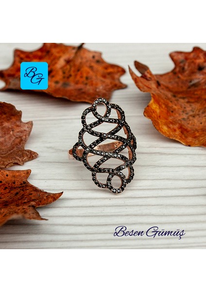 Oniks Taşlı Içiçe Geçmeli Mekik Yüzük - 10