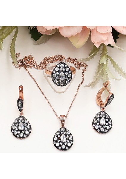 Elmas Montürlü Damla Taşlı Damla Set
