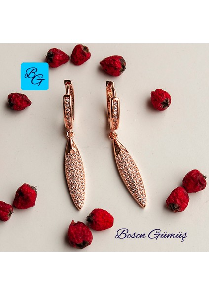 Rose Zirkon Taşlı Oval Sallantılı Halka Küpe