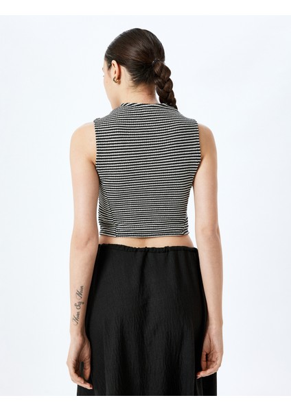 Yeni Sezon V Yaka Düğmeli Slim Fit Crop Triko Yelek fırsatları