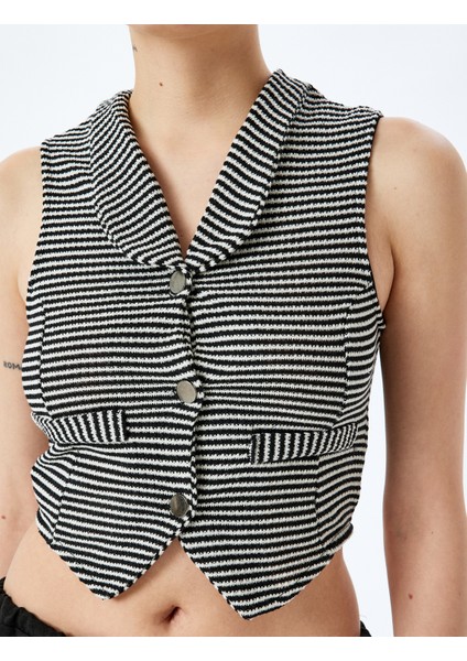 Yeni Sezon V Yaka Düğmeli Slim Fit Crop Triko Yelek indirimleri