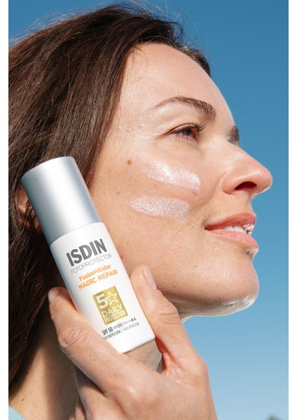 Isdın Fotoprotector Fusion Water Magic Repair SPF50 50ML | Güneş Koruyucu