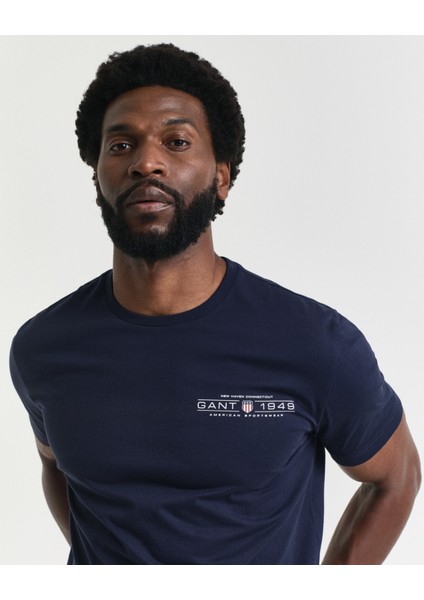 Erkek Lacivert Regular Fit Bisiklet Yaka Logolu T-Shirt 2044017.433 indirimleri