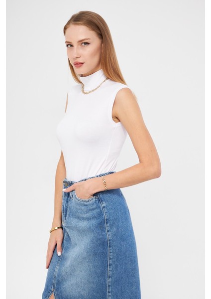 Kadın Siyah Beyaz 2'li Kolsuz Body Yarım Boğaz Kadın Badi 2135