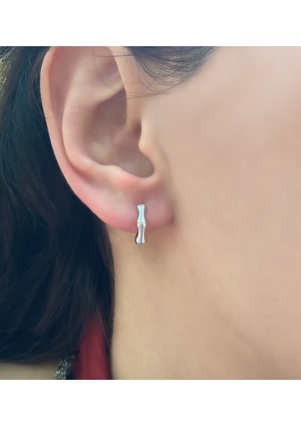 Küçük Kemik Halka Küpe