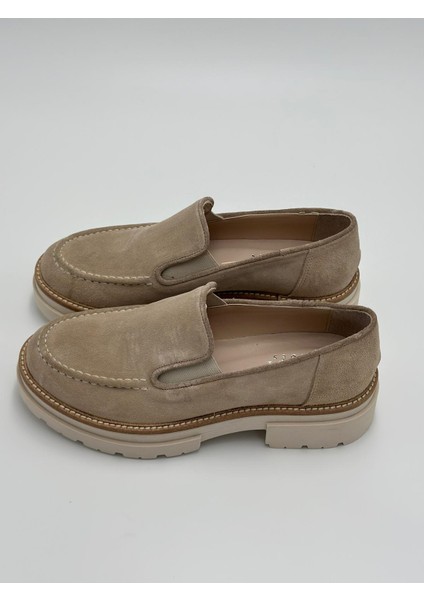 Kadın Bej Süet Loafer Ayakkabı