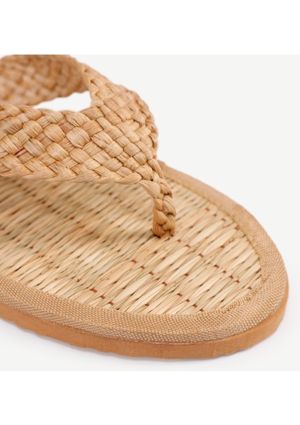 Su Sümbülü Yaprağından Örülmüş Hasır Terlik fiyatları