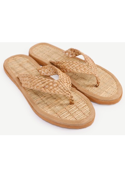 Su Sümbülü Yaprağından Örülmüş Hasır Terlik fırsatları