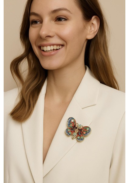 Kelebek Modelli Kadın Broş Yaka Iğnesi